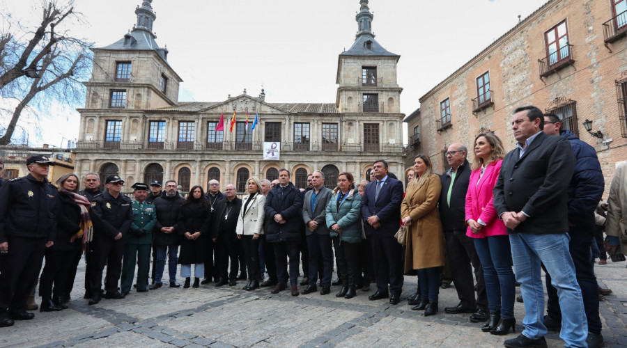 Minuto de silencio  en recuerdo de los fallecidos en los atentados del 11 de Marzo en Madrid.